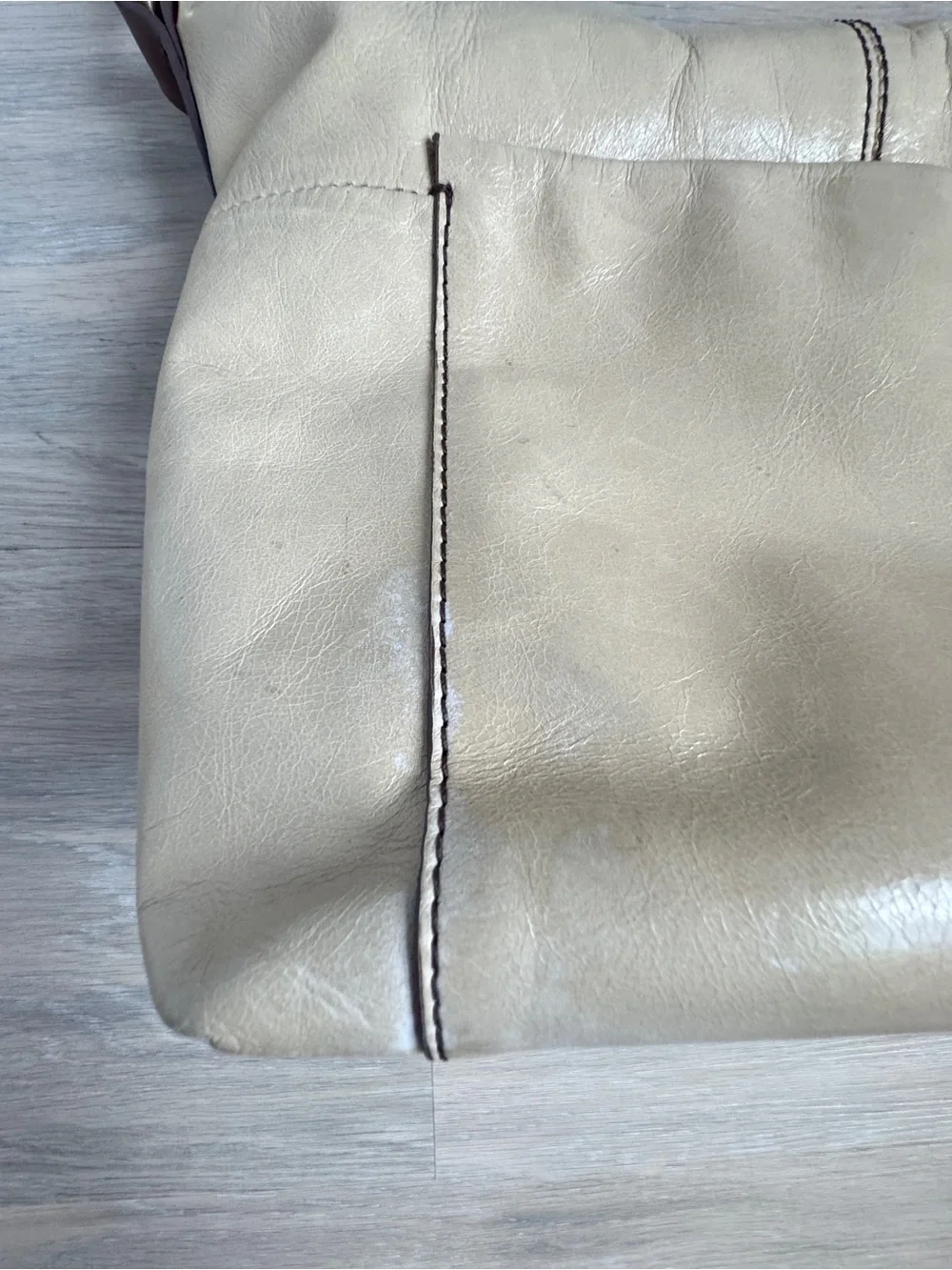 HOBO Leather Shoulder Bag Cream Ivory Brown Slouchy Purse